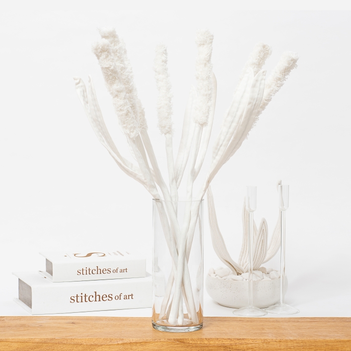 ten white denim cattail